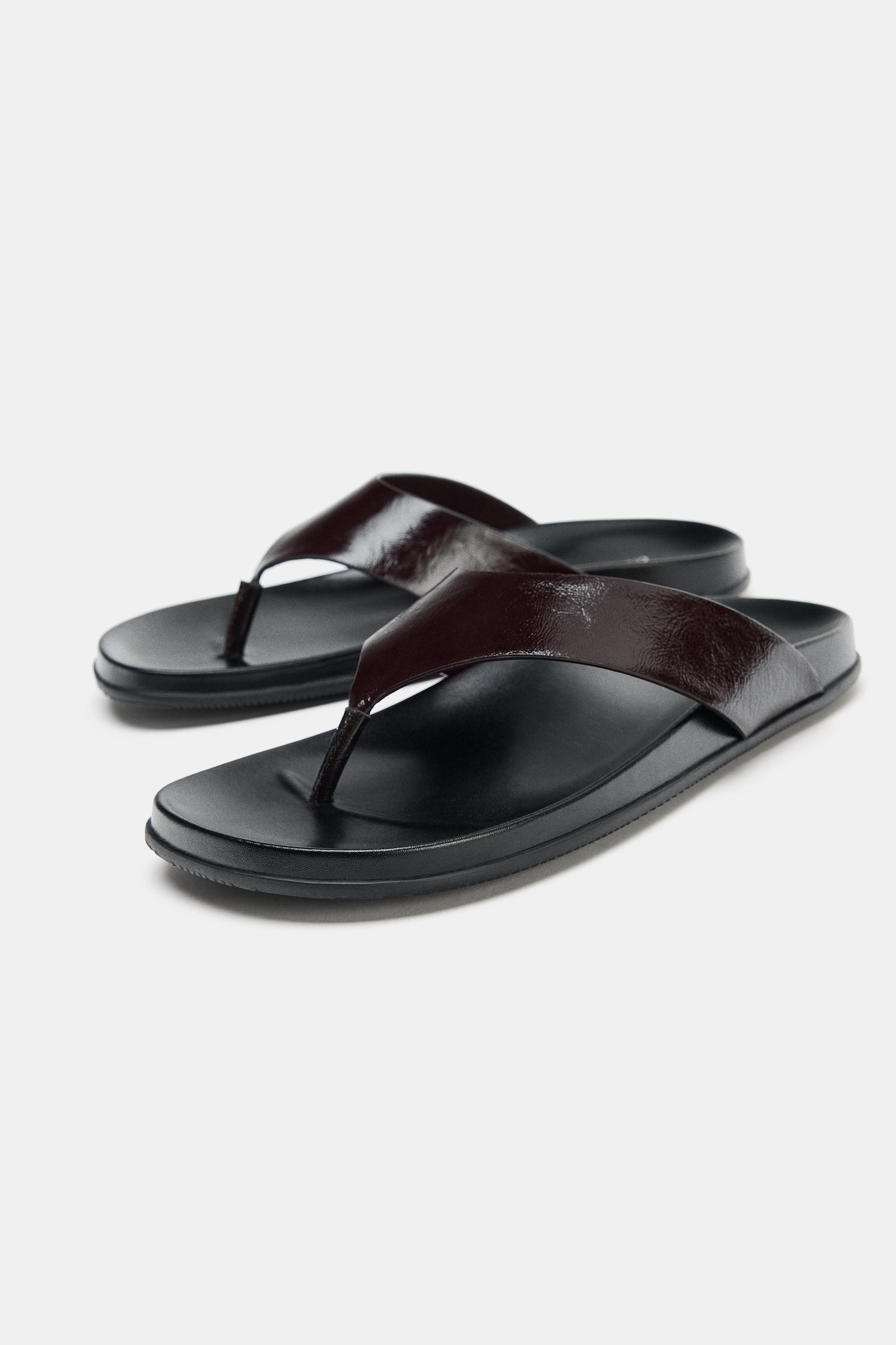 LEATHER STRAPPY SANDALS